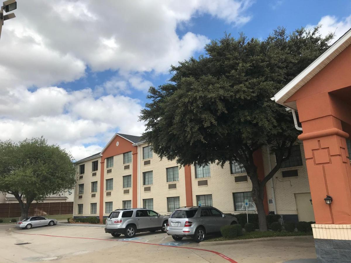 Quality Inn And Suites Fort Worth Exterior photo